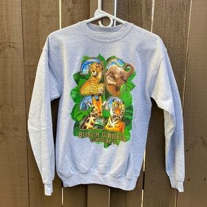 🌸Youth Busch Gardens 2022 sweatshirt size XL